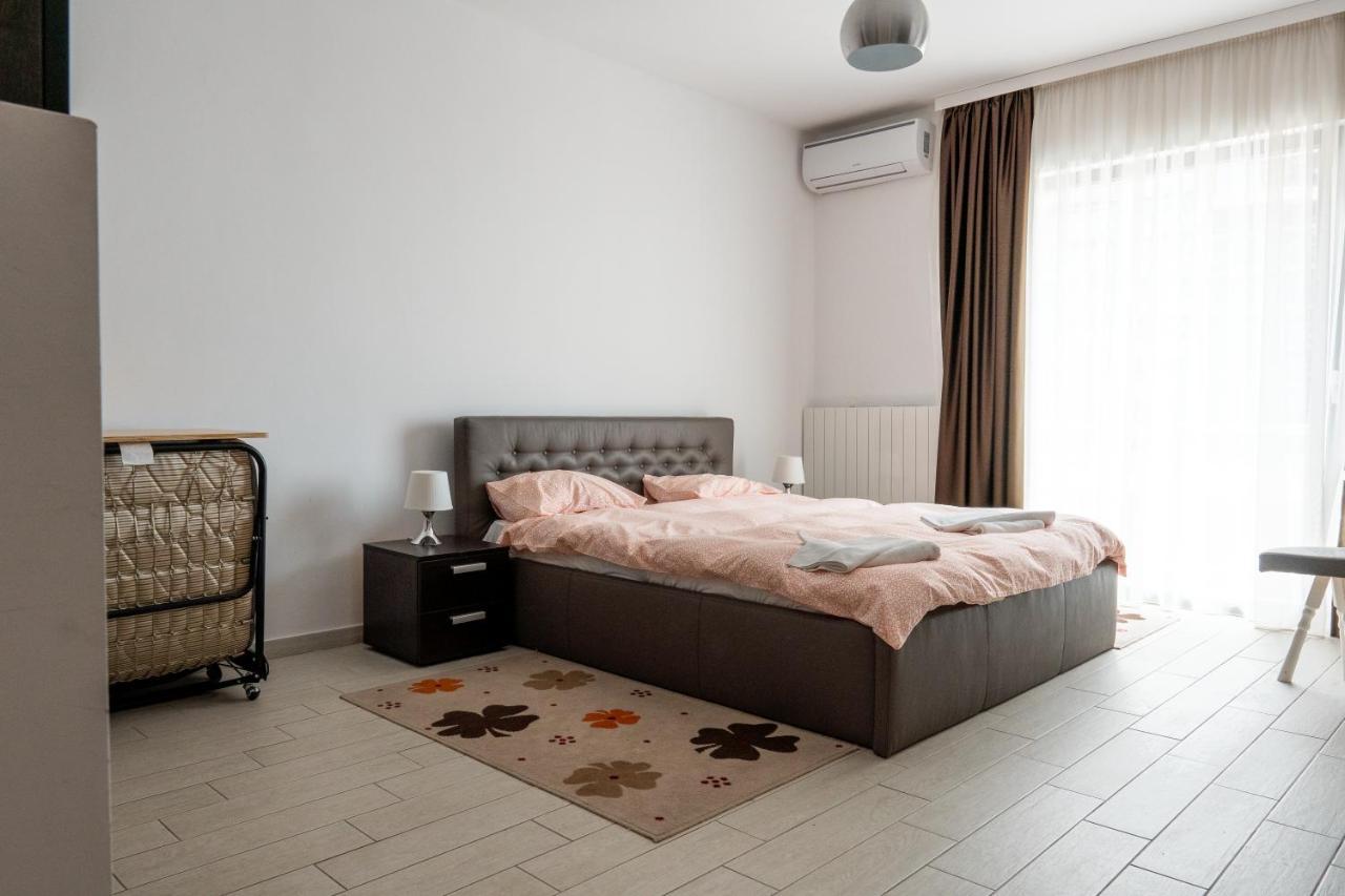 Bright Apartments Mamaia Nord Luaran gambar